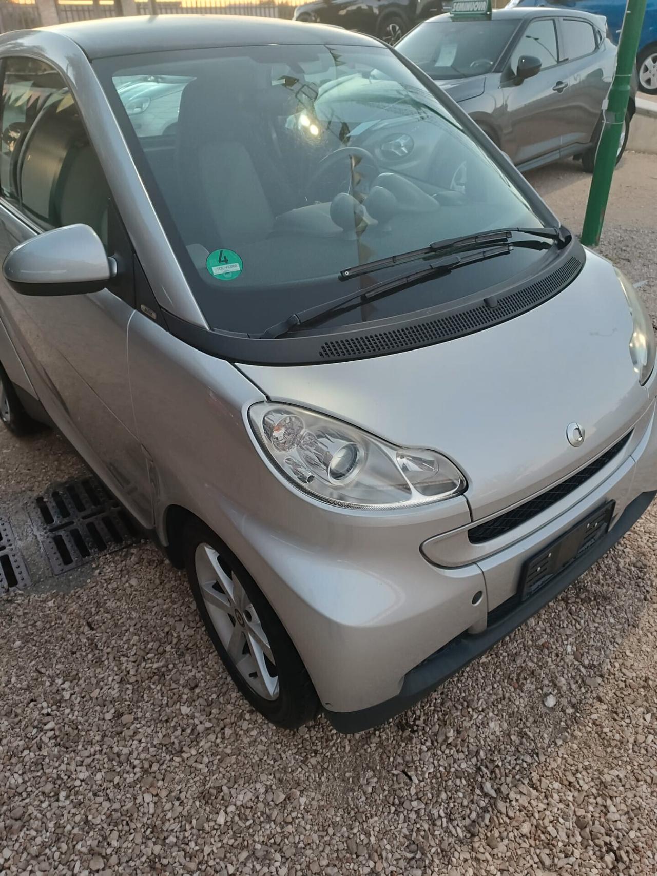 Smart ForTwo 1000 52 kW coupé pure
