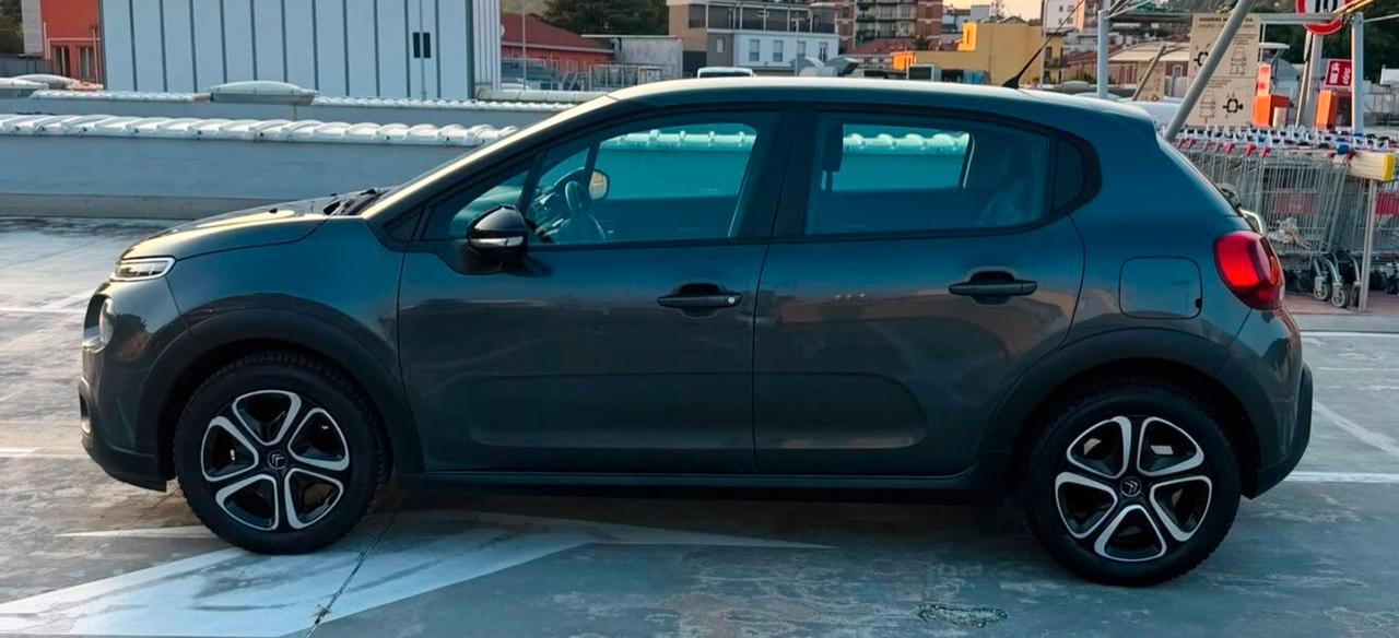 Citroen C3 PureTech 82 Shine GUIDABILE DA NEOPATENTATI