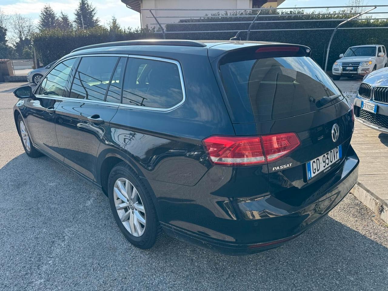 Volkswagen Passat Variant 2.0 TDI DSG Business BlueMotion Tech