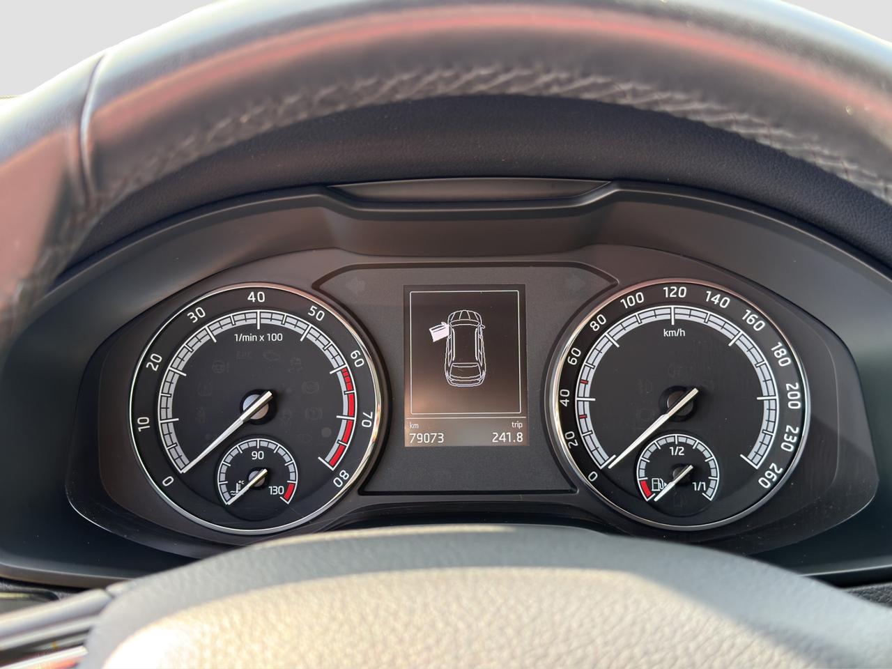 SKODA Karoq 1.0 TSI Ambition