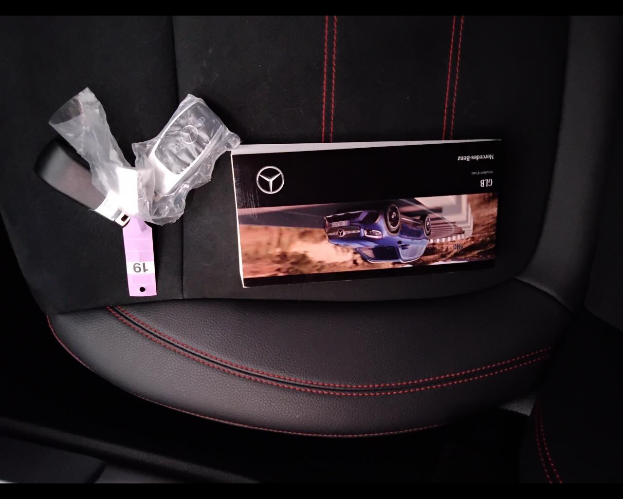 Mercedes-Benz GLB - X247 2019 - GLB 200 d Premium auto