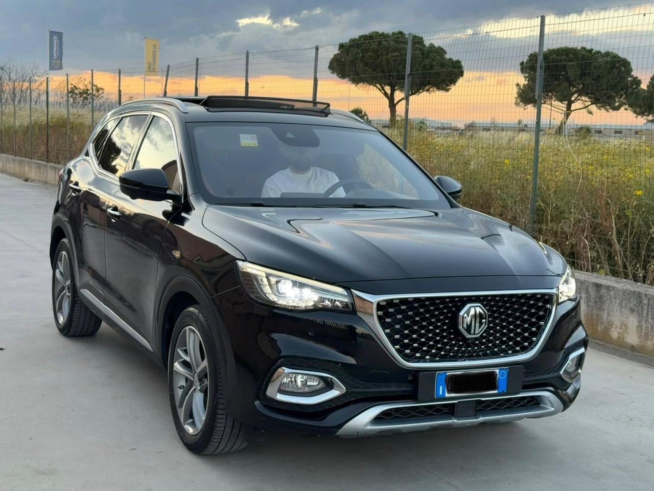 Mg EHS Plug-in Hybrid Exclusive