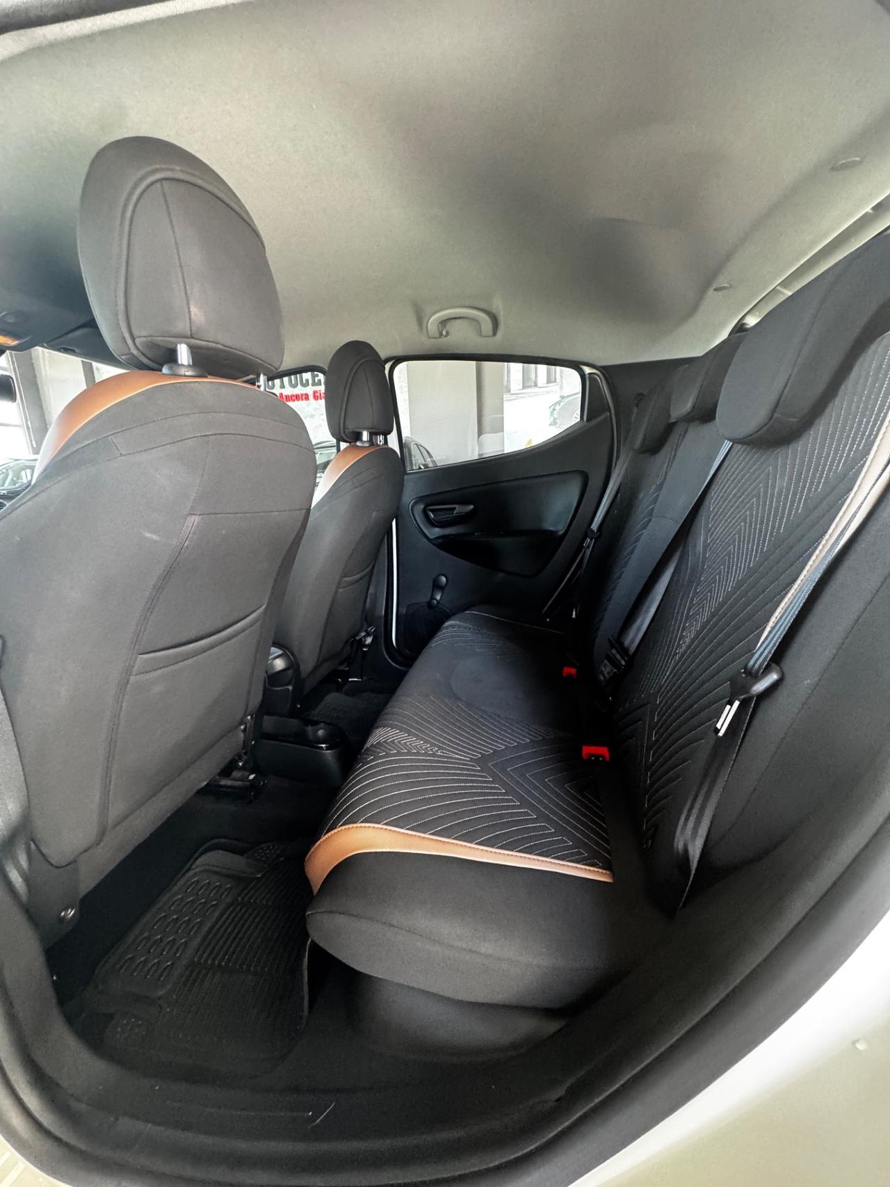 LANCIA YPSILON MY2023 GPL ALBERTA FERRETTI