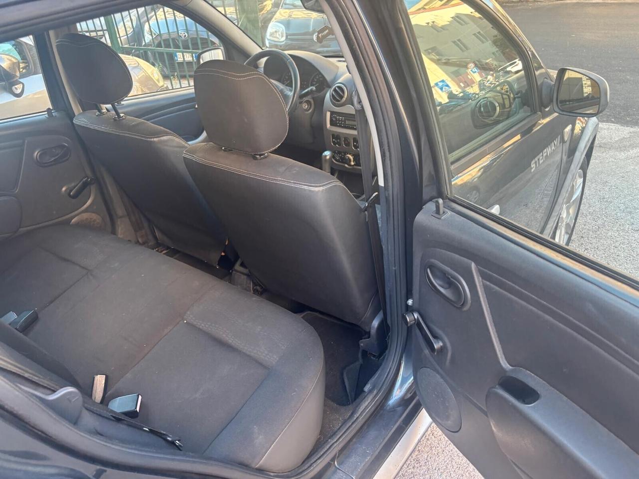 Dacia Sandero Stepway 1.6 8V GPL 85CV