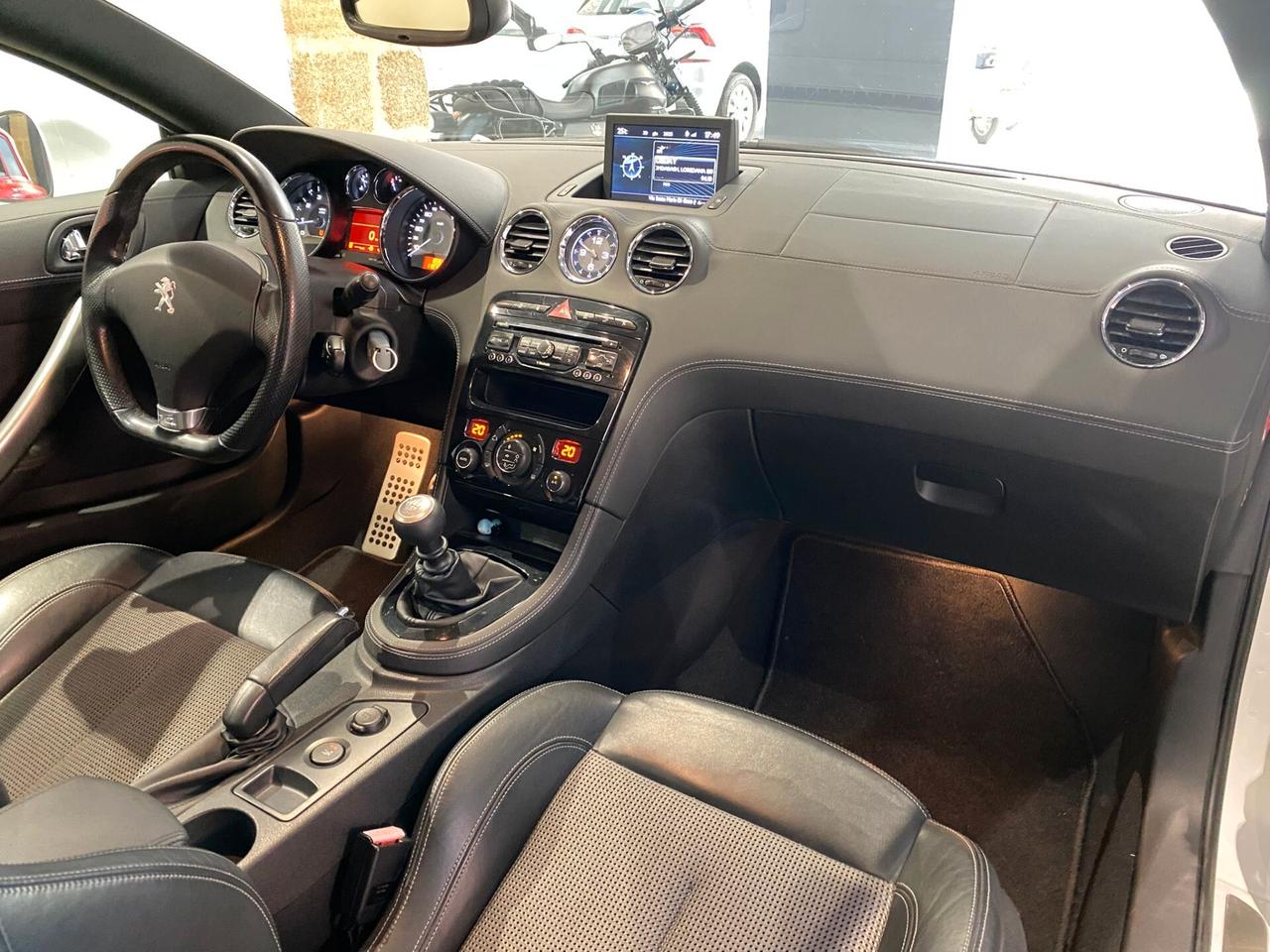 Peugeot RCZ 1.6 THP 200CV