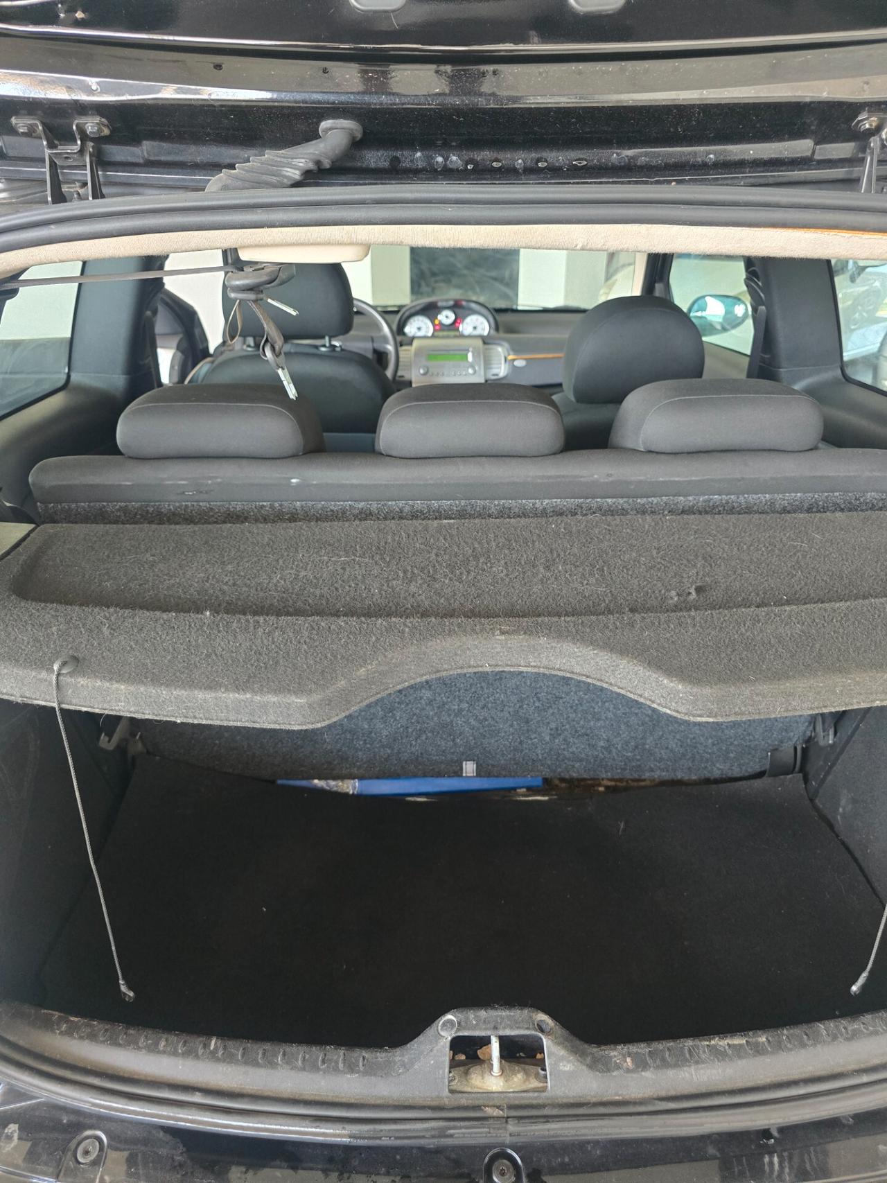 Lancia Ypsilon 1.2 Argento