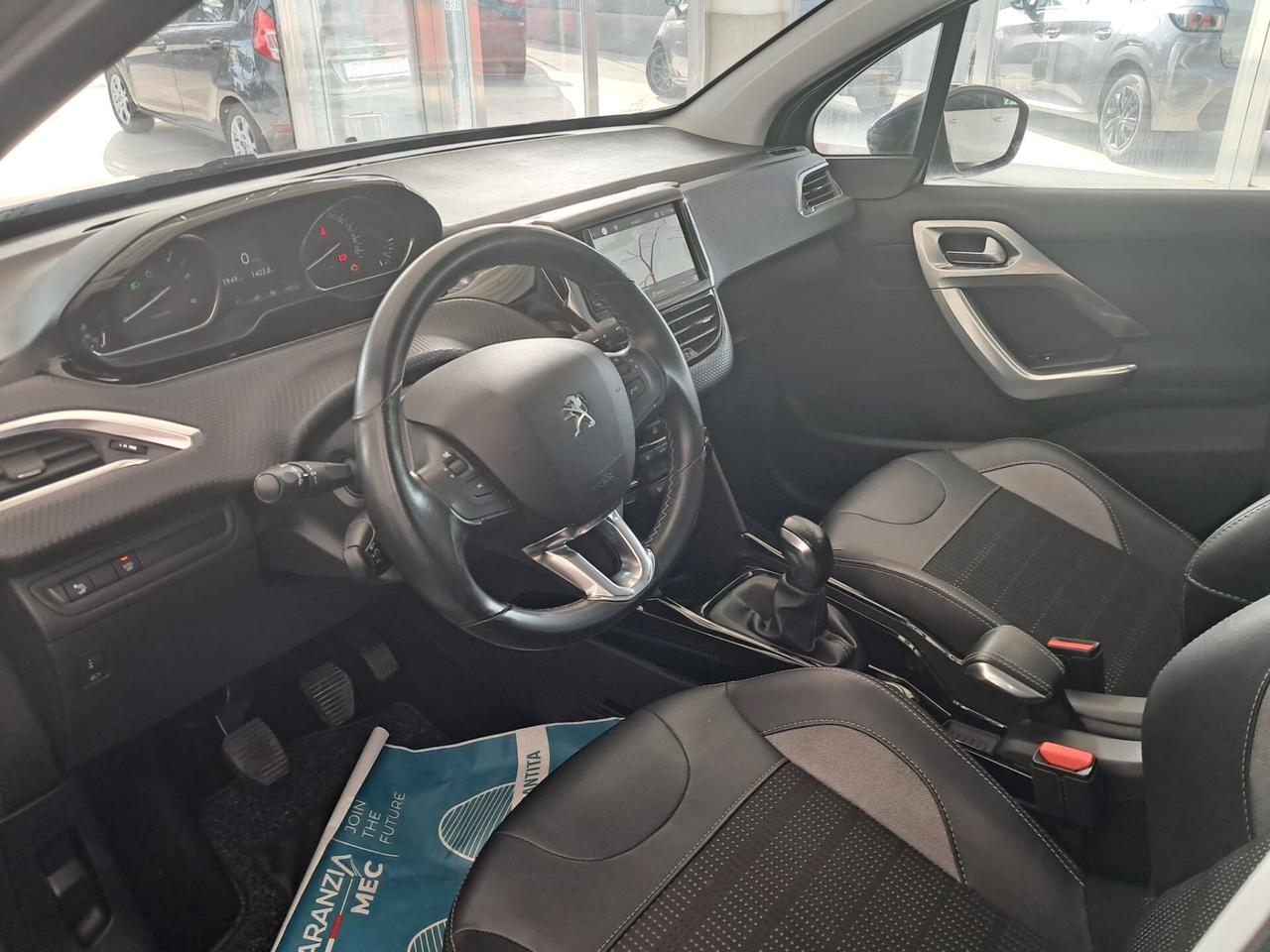 Peugeot 2008 BlueHDi 100 S&S Allure
