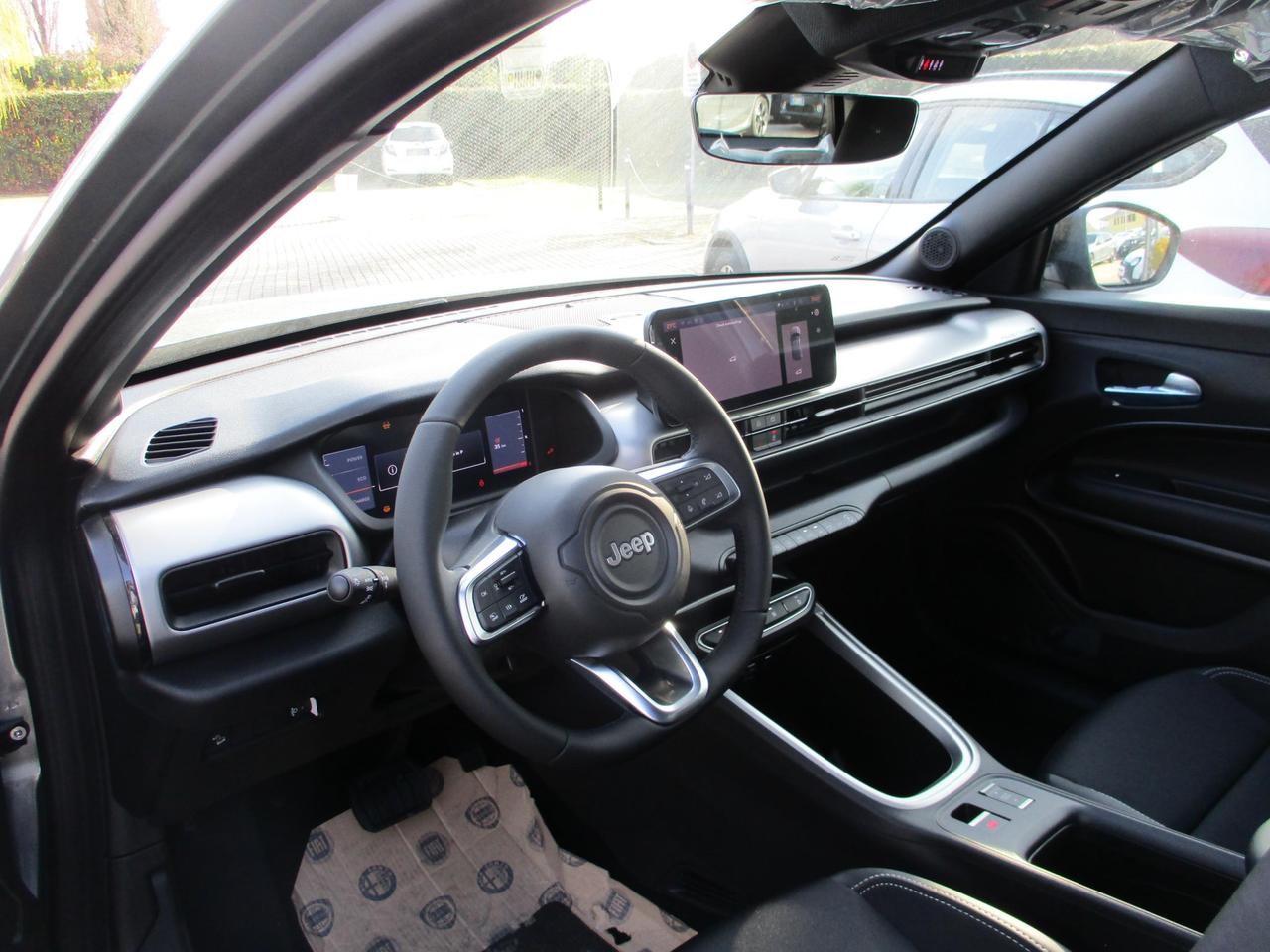 Jeep Avenger 1.2 turbo e-hybrid mhev Altitude fwd 110cv edct6