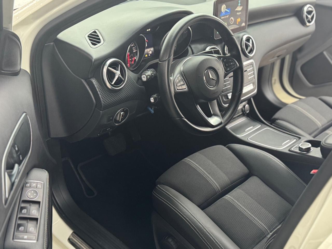 Mercedes-benz A 180 d Automatico Sport