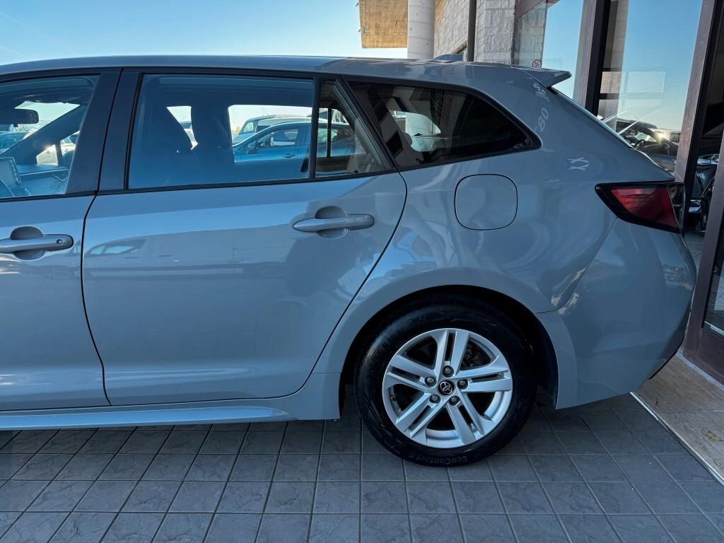 Toyota Corolla Touring Sports 1.8 Hybrid Business