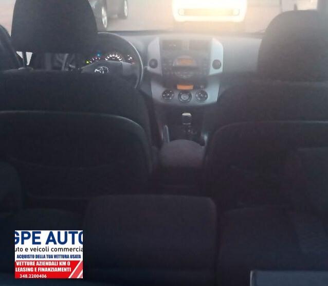 Toyota RAV 4 RAV4 2.2 D-4D 136 CV Luxury