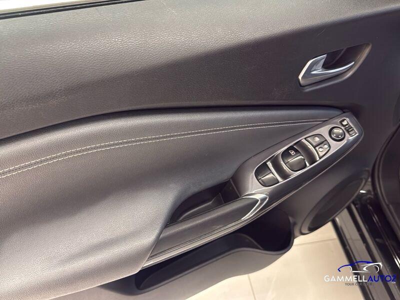 Nissan Juke 1.0 DIG-T 114 Dct N-Connecta