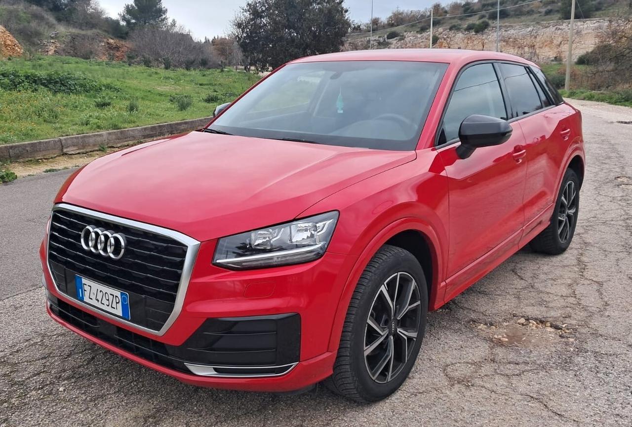 Audi Q2 35 TDI quattro S tronic Admired (Iva Esposta)