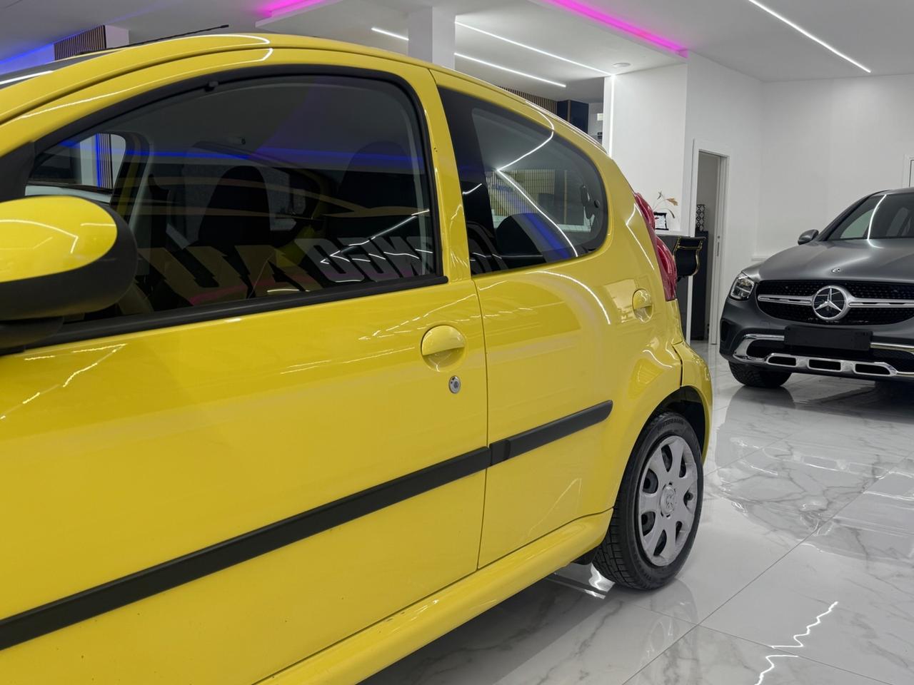 Peugeot 107 1.0 68Cv Plaisir
