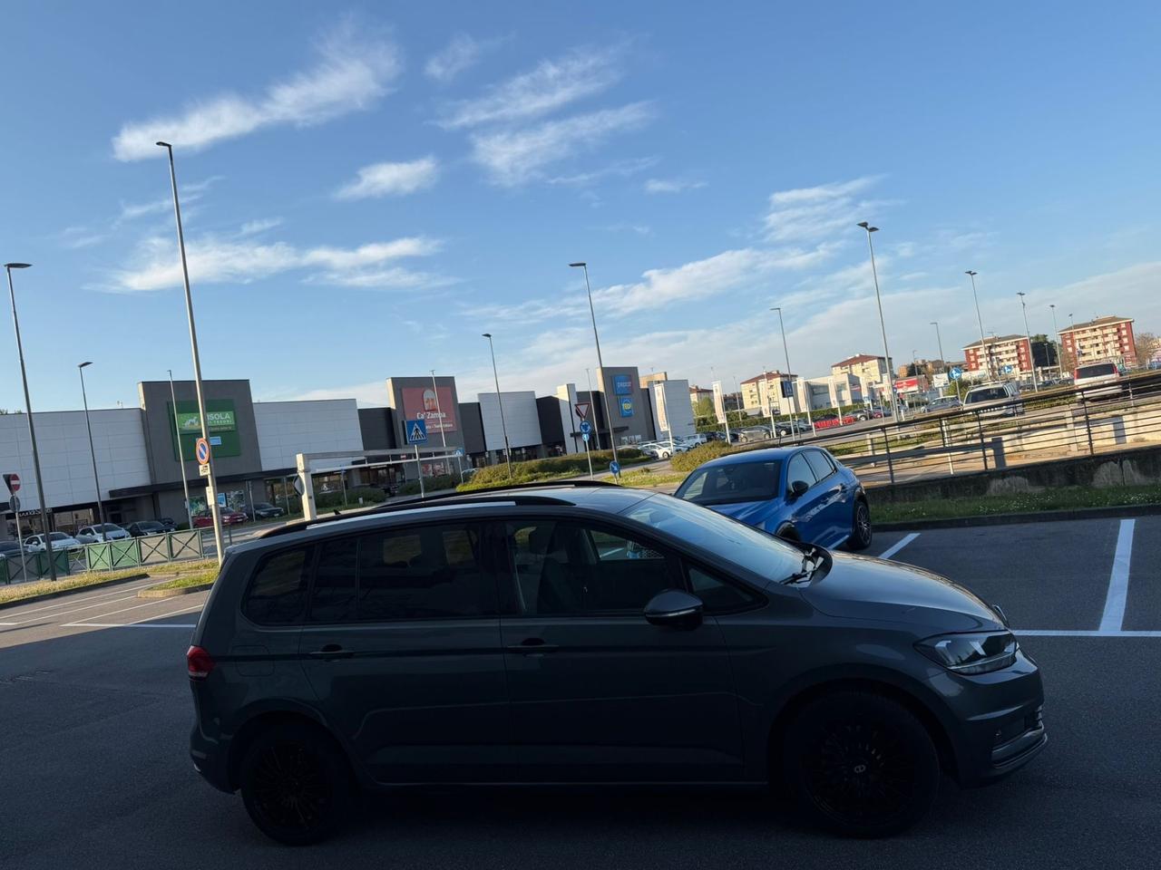 Volkswagen Touran 1.6 TDI 115 CV SCR DSG Executive BlueMotion Tech.