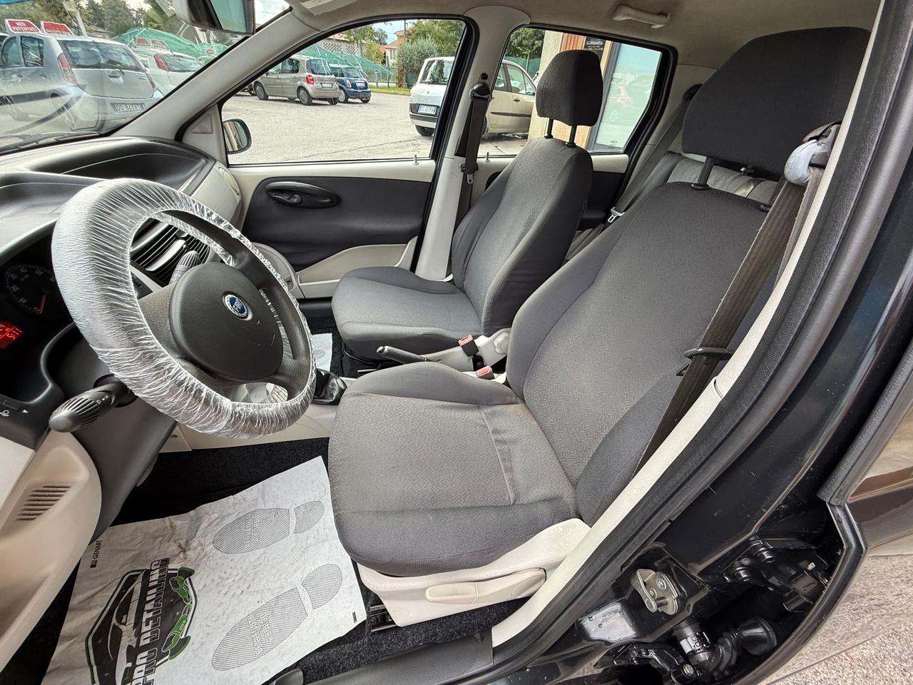 Fiat Punto 1.2 5 porte - GPL - Neopatentati