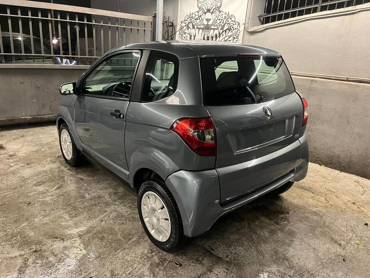 Aixam City Pack Con Antifurto Permute e Trasporto