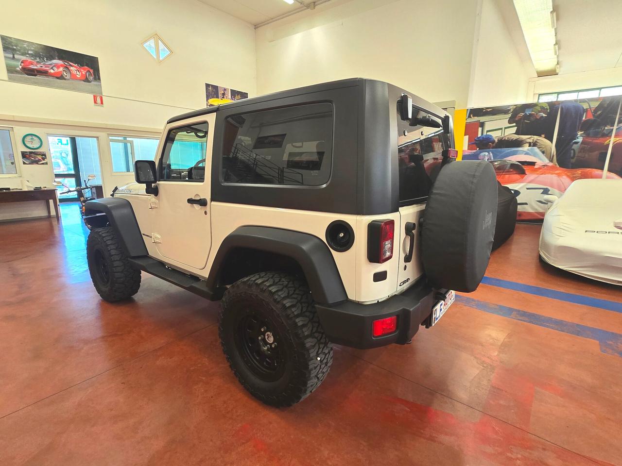 Jeep Wrangler 2.8 CRD DPF Rubicon CAMBIO MANUALE