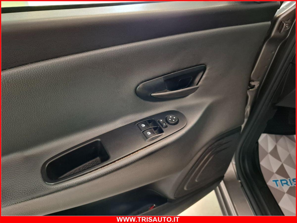 LANCIA Ypsilon 1.3 Mjt Gold NEOPATENTATI