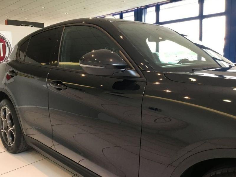 Alfa Romeo Stelvio Stelvio 2.2 Turbodiesel 160 CV AT8 RWD Sprint