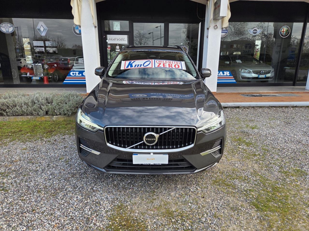 Volvo XC 60 B4 D AWD automatico Ultimate Dark