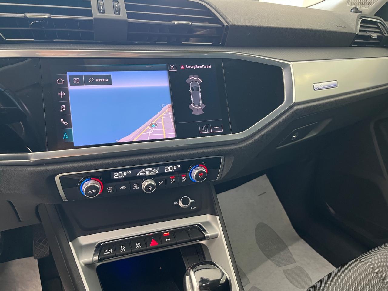 Audi Q3 35 TDI S tronic Business Advanced