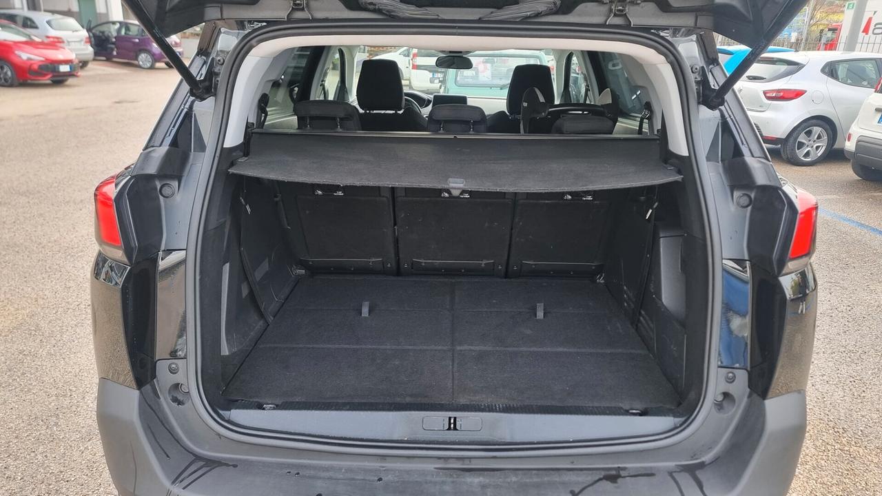 Peugeot 5008 HDi 130 Business 5 posti omologata x 7