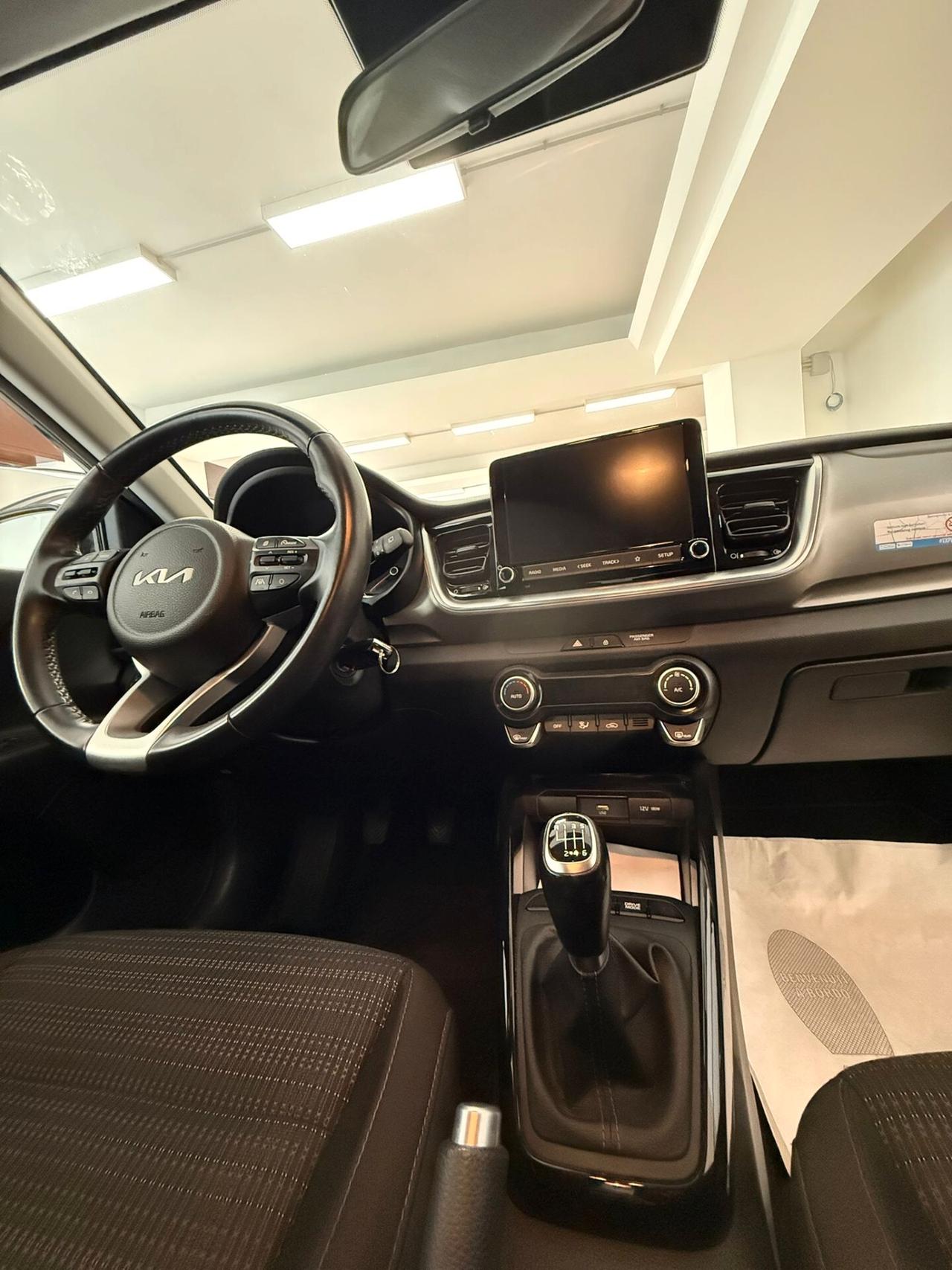 Kia Stonic 1.0 T-GDi 100 CV MHEV MT Style