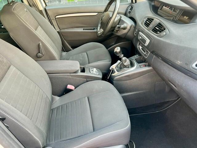 Renault Scenic Scénic XMod 1.5 dCi 95CV Limited