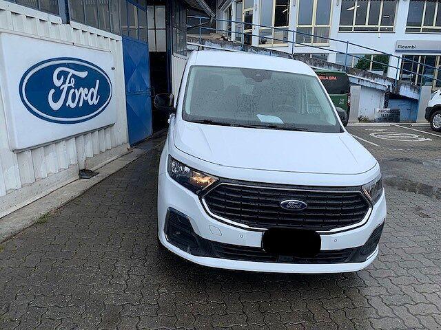 Ford Tourneo Connect 2.0 EcoBlue 122 CV Titanium