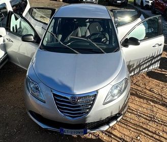 Lancia Ypsilon 1.3 MJT 16V 95 CV 5 porte S&S Elefantino CLIMA CERCHI MULTIFUNZIONE LED
