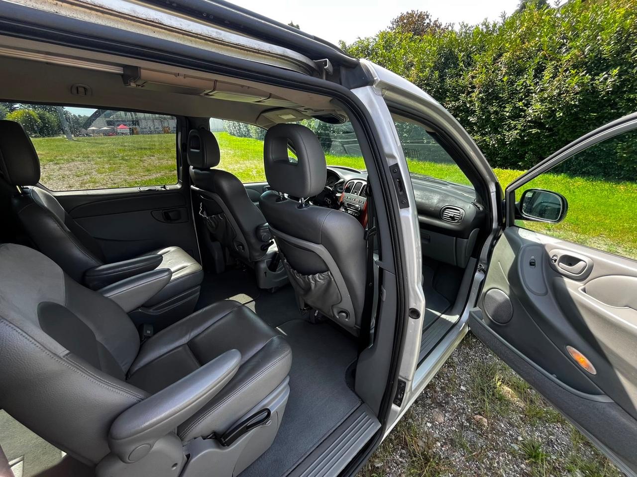 Chrysler Grand Voyager