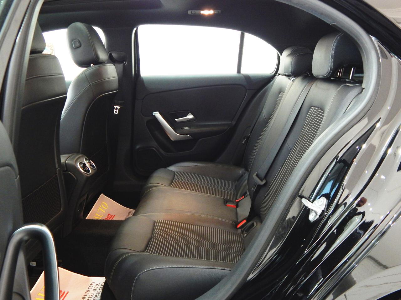 Mercedes-Benz A 180 d Sport Aut. TETTO-NAVI-PELLE-LED-XENON-KAMERA