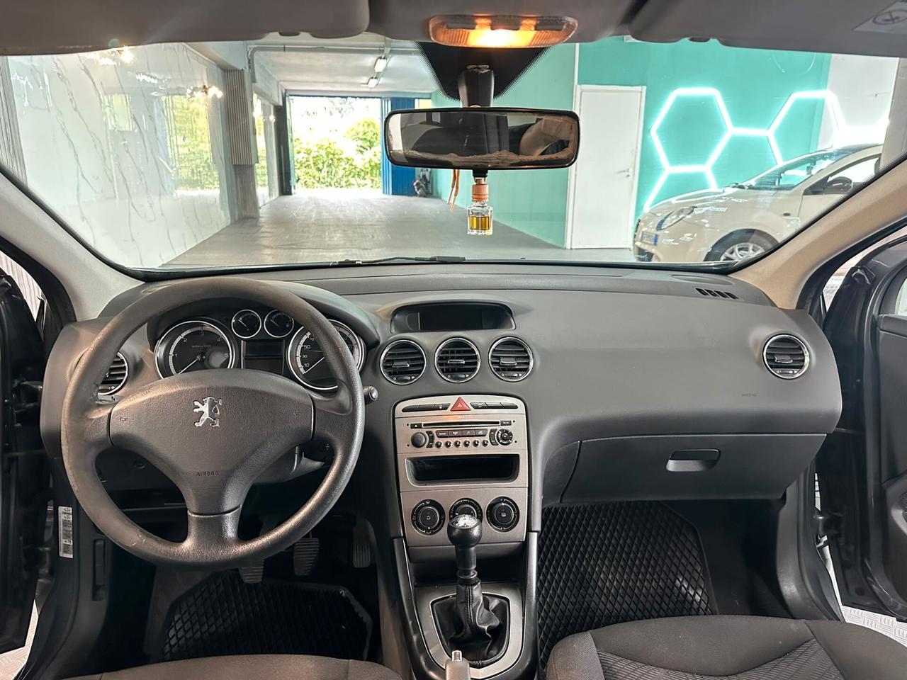 Peugeot 308 1.6 HDi 110CV SW Ciel Premium