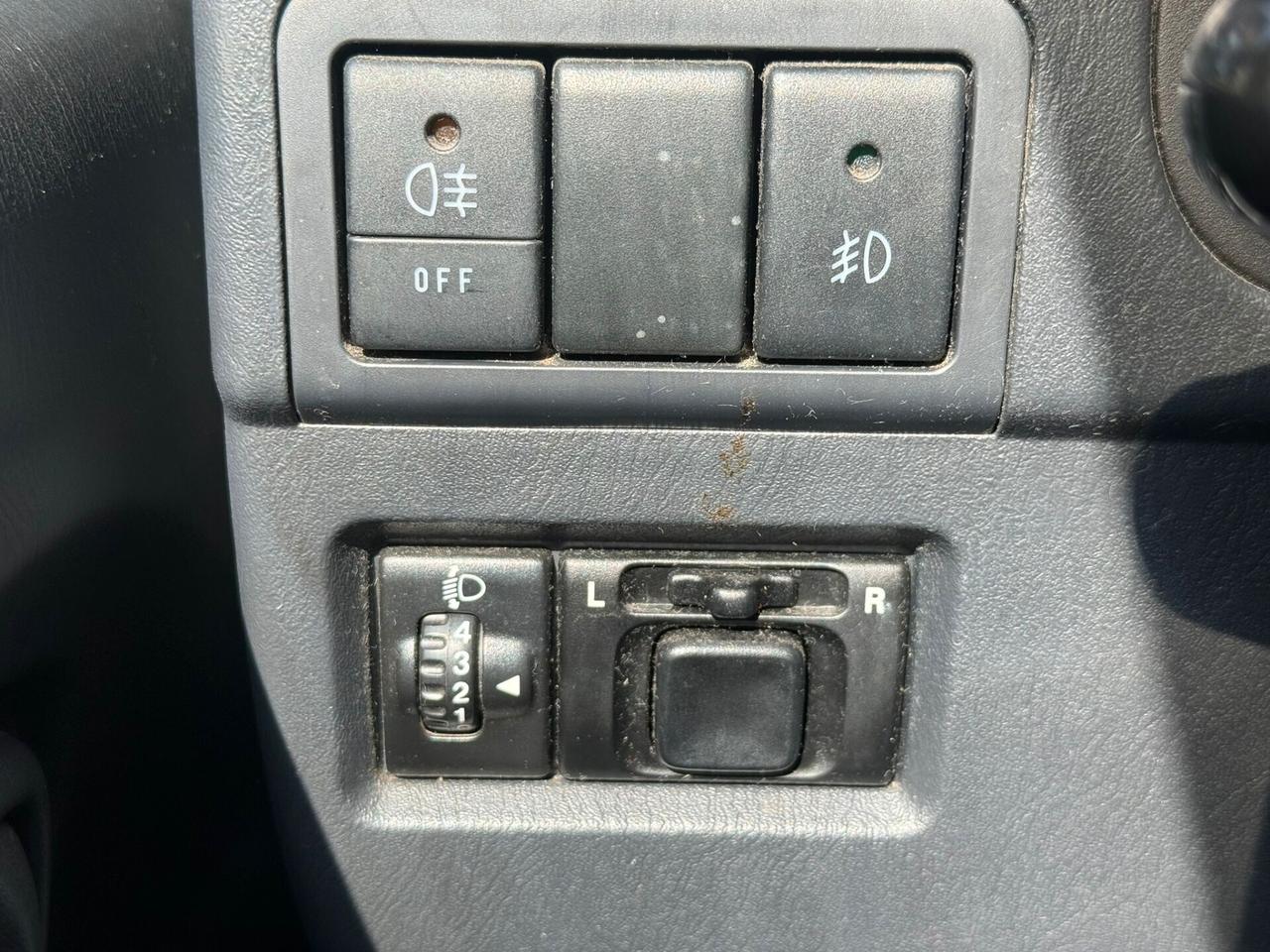 Suzuki Jimny 1.3i 16V cat 4WD JLX Più