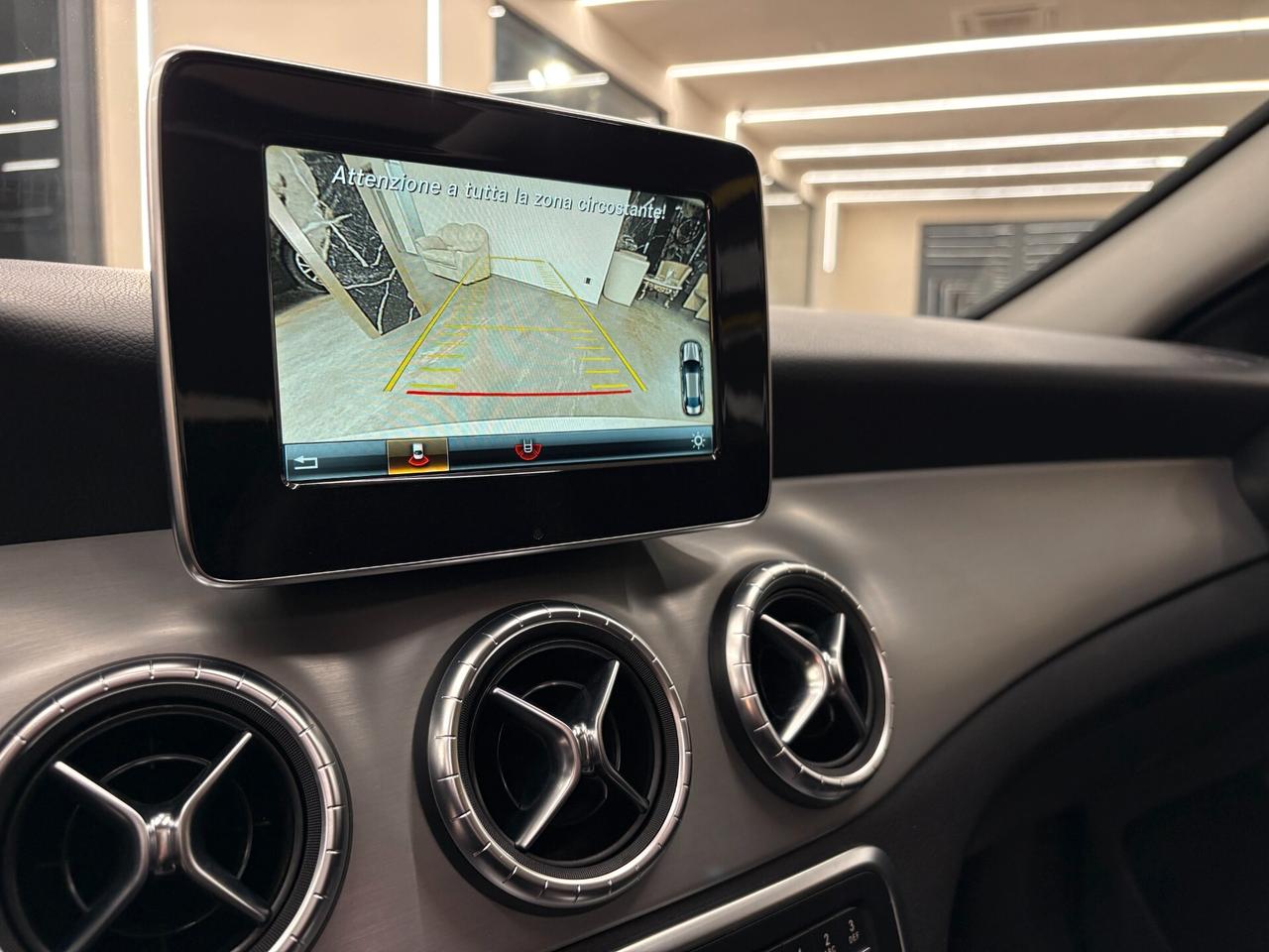 Mercedes-benz CLA 180 d Automatic Premium