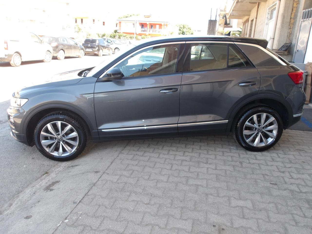 VOLKSWAGEN T-ROC 1.0 tsi Style 110cv