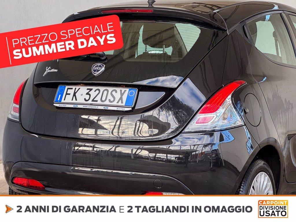 LANCIA Ypsilon 1.2 silver 69cv del 2017