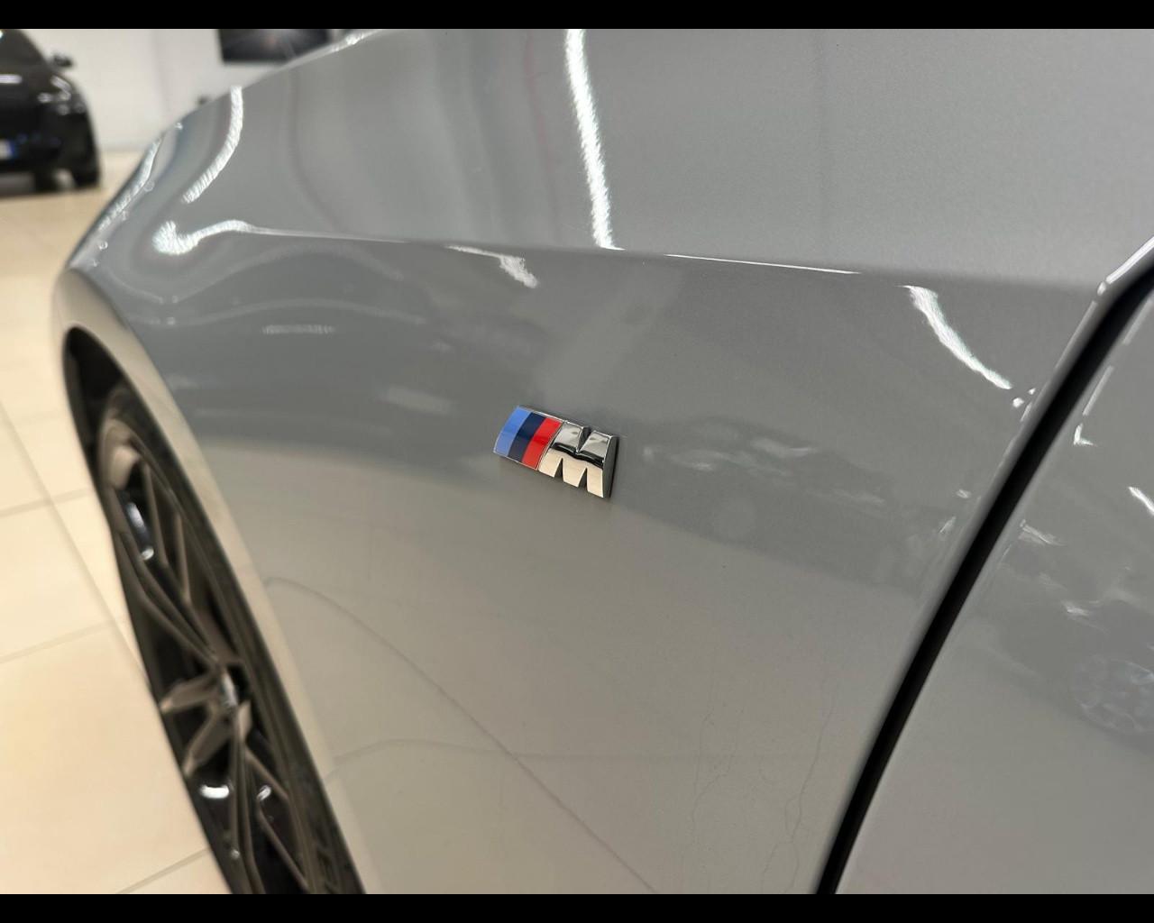 BMW Serie 3(G20/1-80/1) - 318d 48V Touring Msport