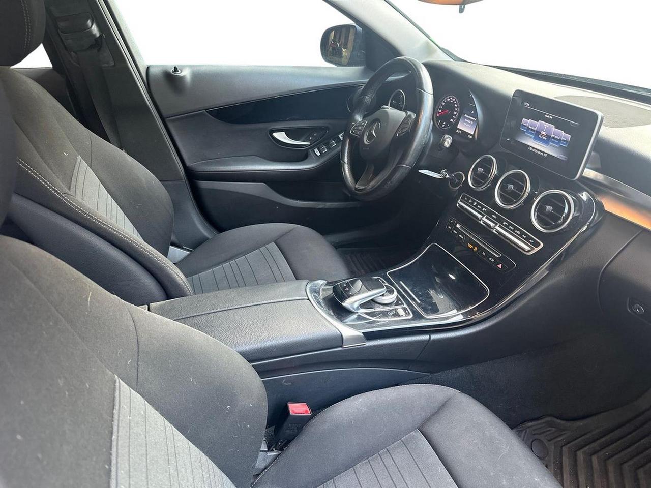 Mercedes-Benz Classe C-W205 2014 Berlina - C 180 d (bt) Executive auto