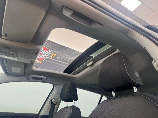 VOLKSWAGEN Golf Business 1.4 TSI DSG 5p. Highline BlueMotion Tech.