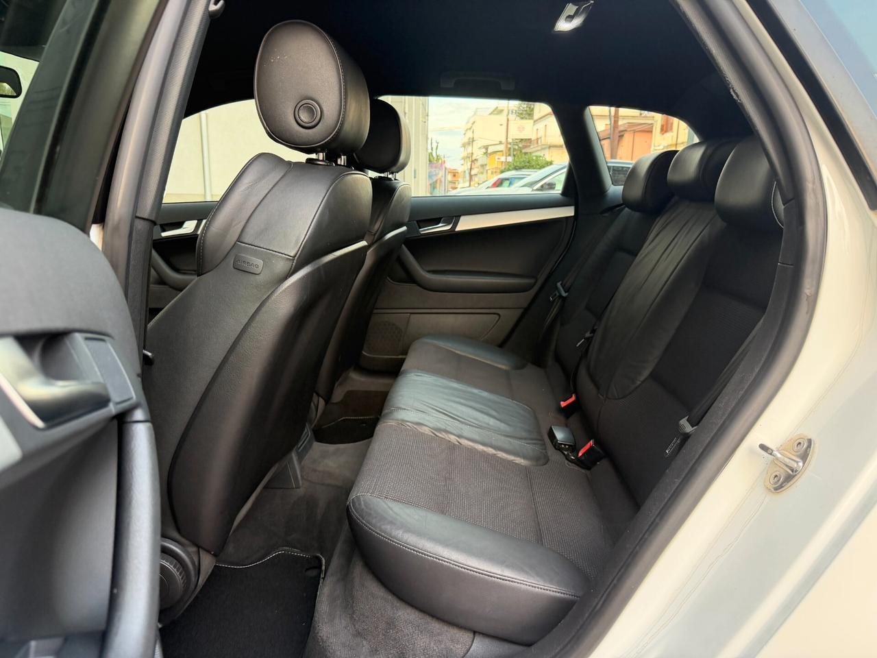 Audi A3 SPB 2.0 TDI 140 cv S LINE