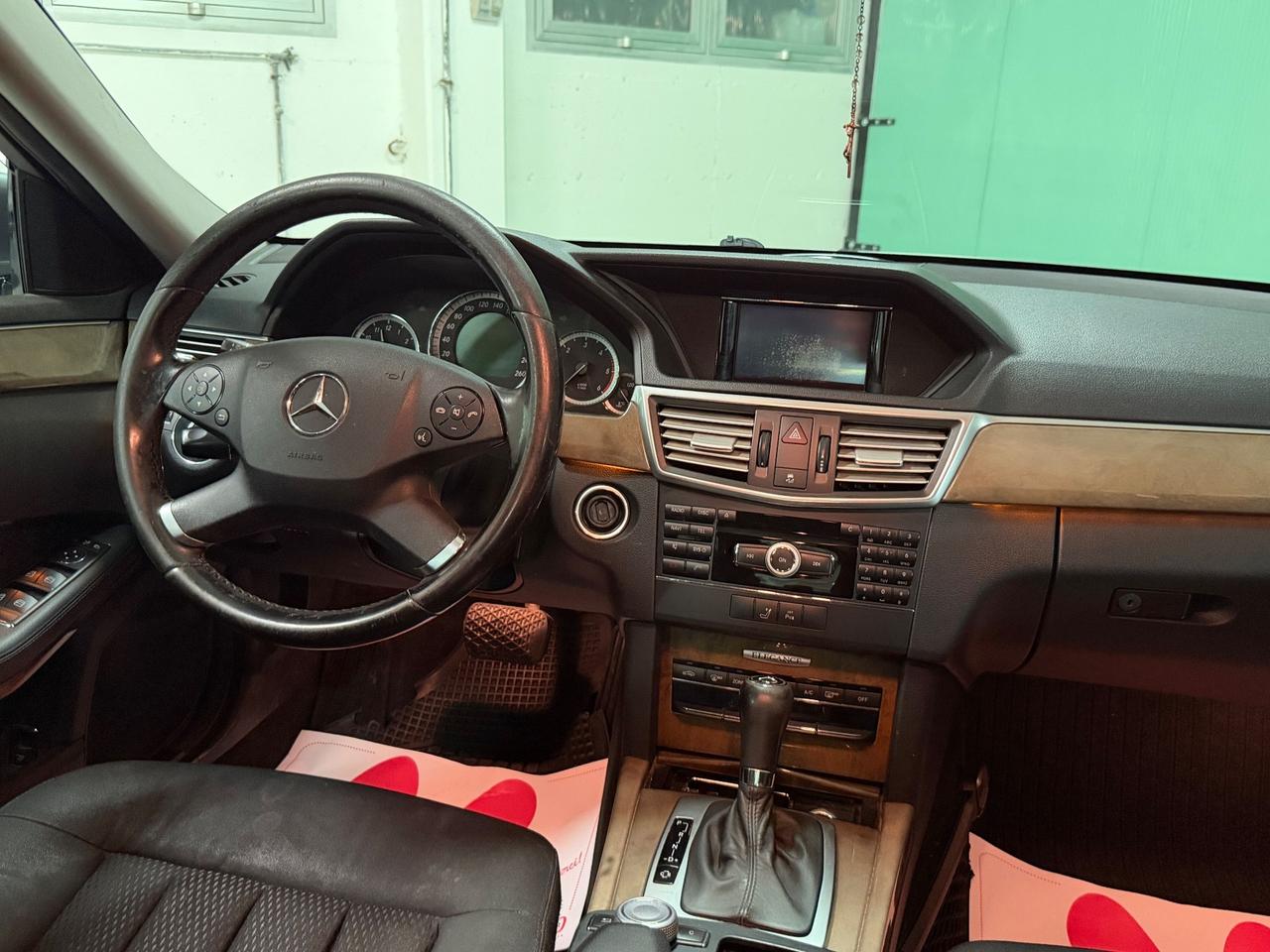 Mercedes-benz E 250 CDI BlueEFFICIENCY Elegance