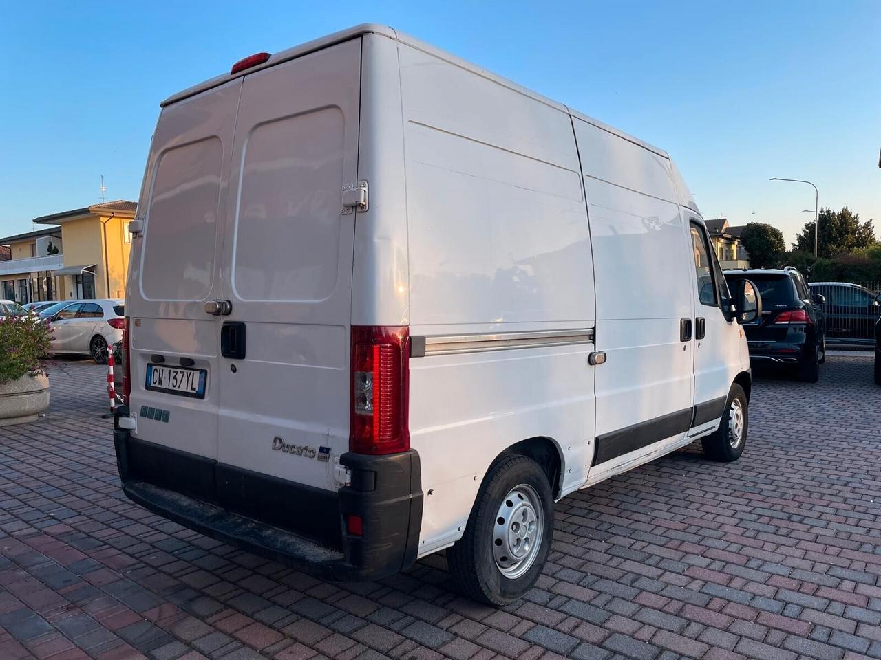 Fiat Ducato 15 2.3 JTD PM Cabinato