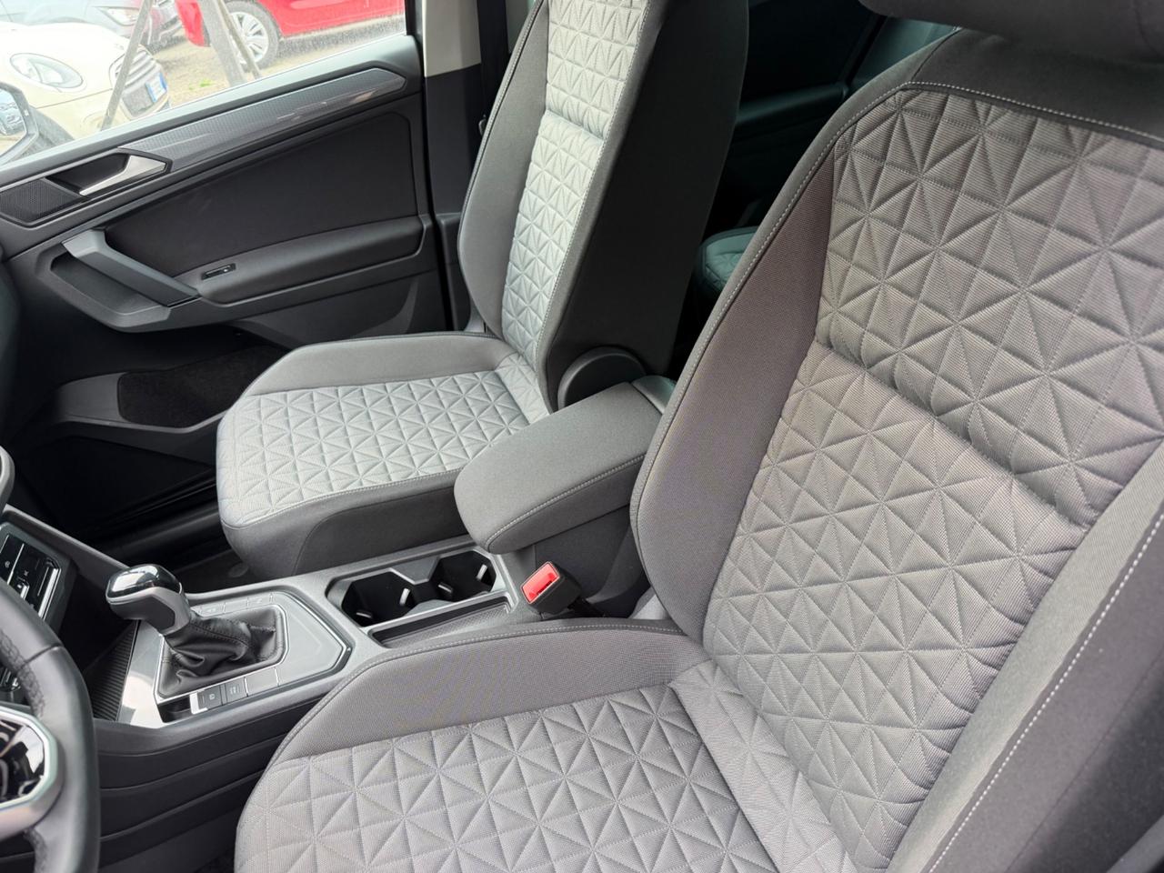 Volkswagen Tiguan 2.0 TDI 150 CV SCR DSG Elegance