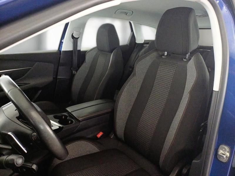 PEUGEOT 3008 BlueHDI 130 EAT8 S/S Business