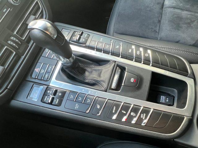 PORSCHE Macan 2.0 tetto panoramico Apribile no super bollo
