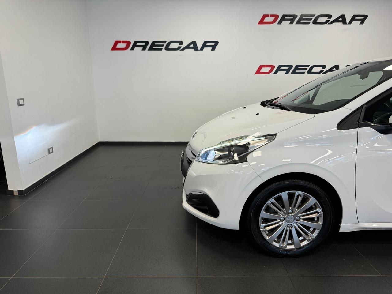 Peugeot 208 PureTech 82 5 porte Active NEOPATENTATI UNIPROP.