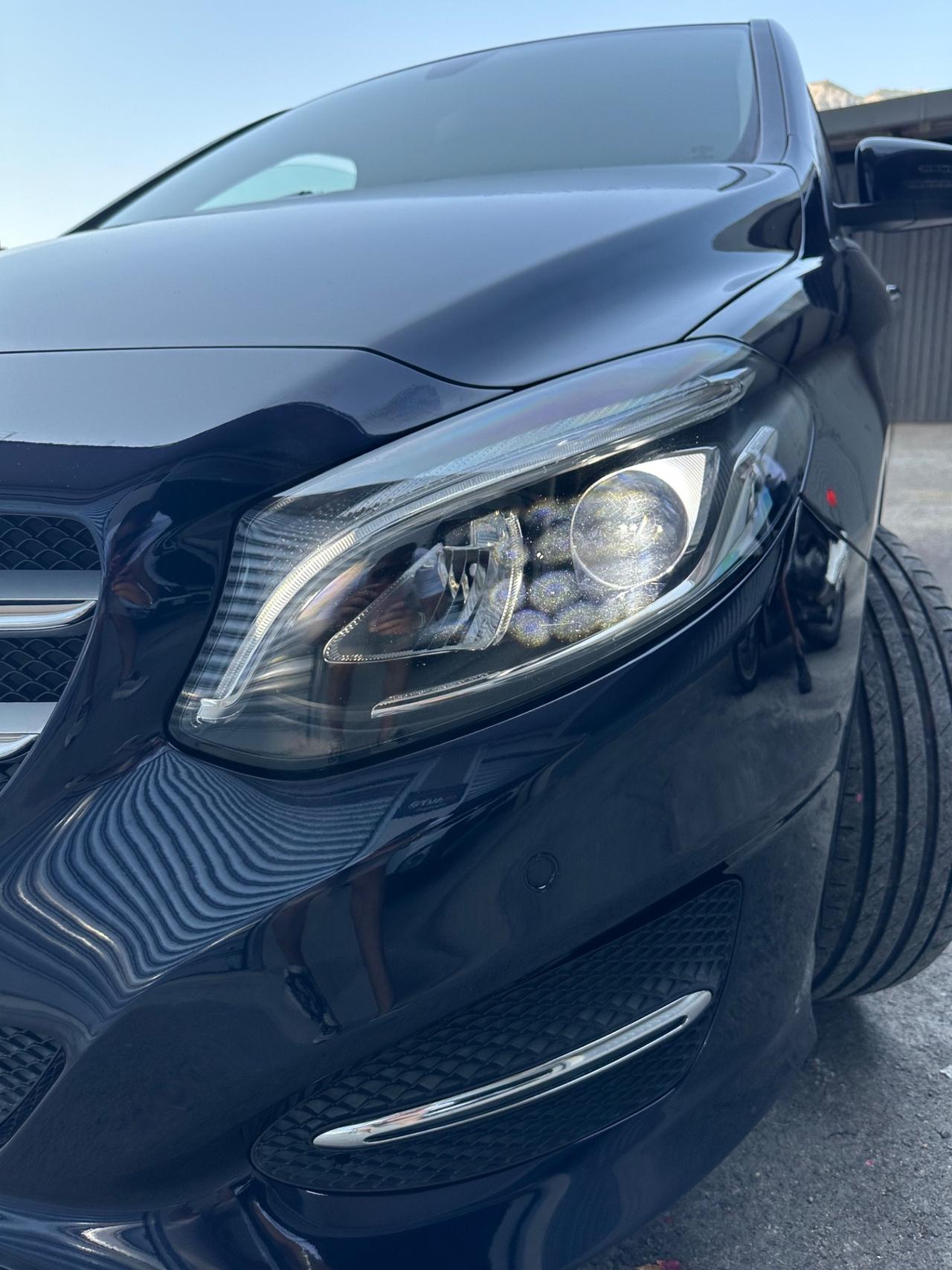 Mercedes-Benz B 180d 1.5 109cv Automatic Premium