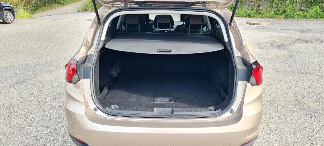 Fiat Tipo 1.6Mj SW Lounge-12/2020-KM55000-